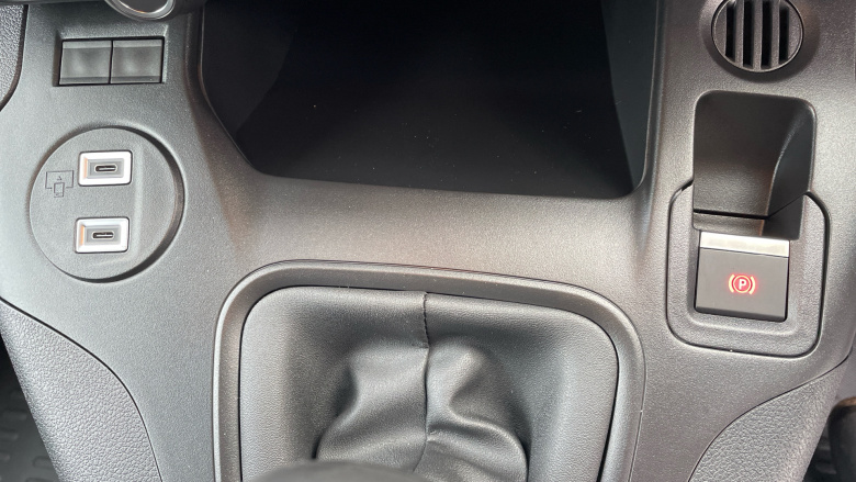 Vauxhall Combo Cargo Combo Diesel 1.5 Turbo D 100ps Pro H1 Van